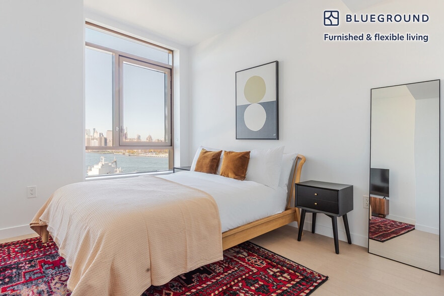 Building Photo - 482 Kent Ave