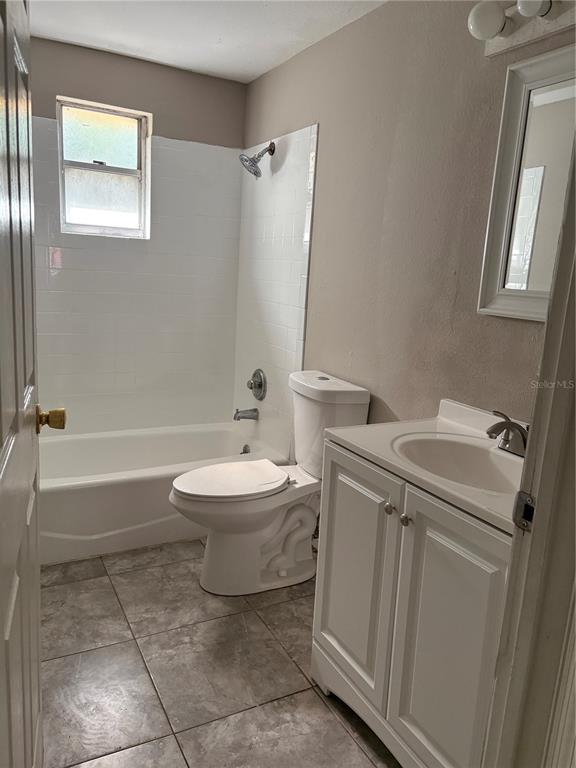 Building Photo - 2605 E 26th Ave