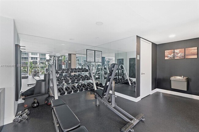 Building Photo - 1881 NE 79th St