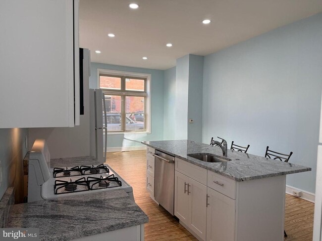 Building Photo - 2620 Brown St