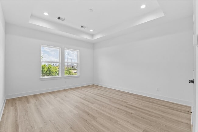 Building Photo - 3426 Bolin Rd