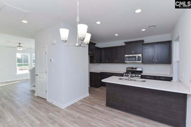 Building Photo - 185 Northwood St