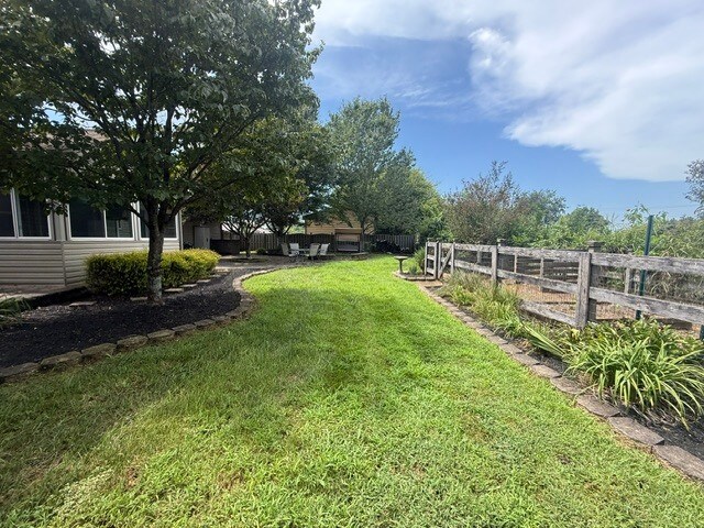 Building Photo - 1740 Country Meadows Dr