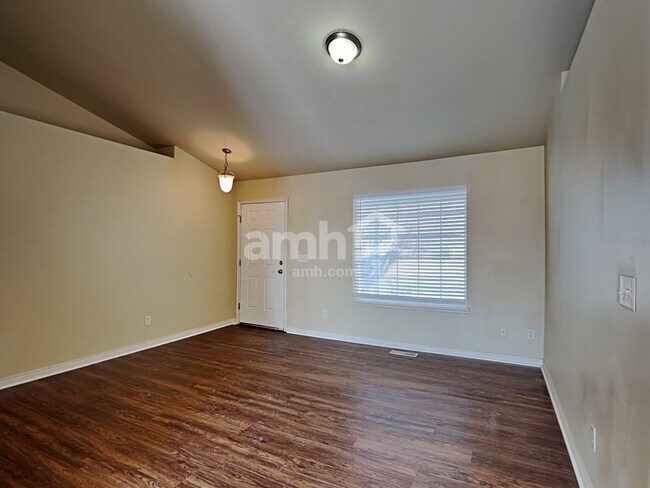 Building Photo - 1316 Osprey Way