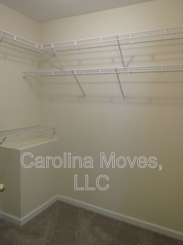 Building Photo - 22 Cunningham Cir
