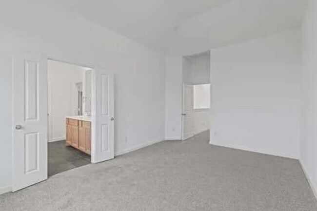 Building Photo - 1158 Queensdown Wy