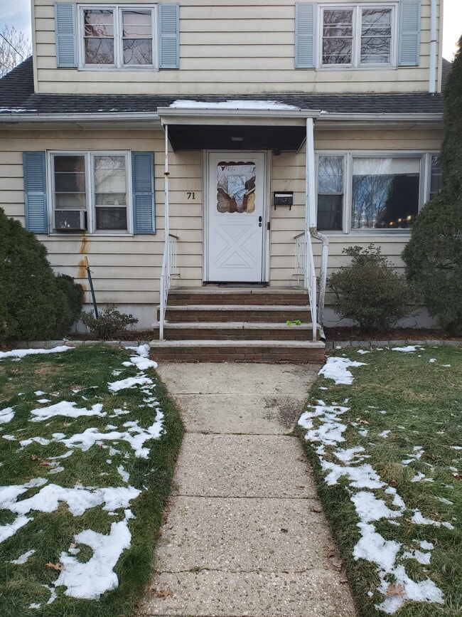 Front entrance - 71 2nd Ave