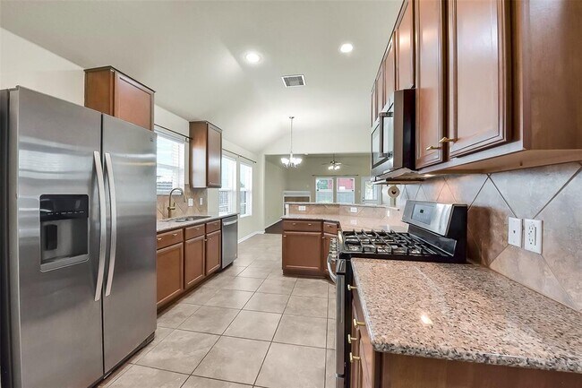 Building Photo - 5114 Espuela Ln