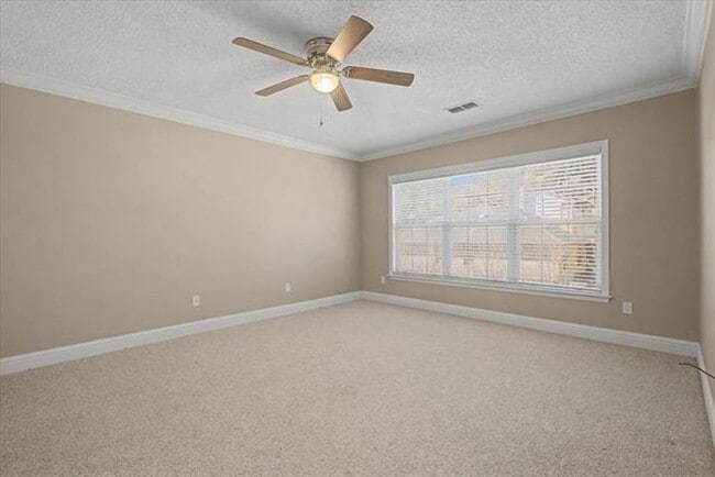 Building Photo - 2 Story Garden Killearn Home