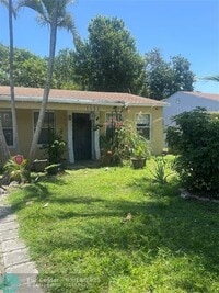 Building Photo - 1532 NW 3rd Ave