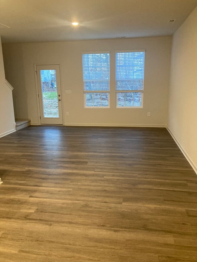 Building Photo - 2489 Ashton Park Ln