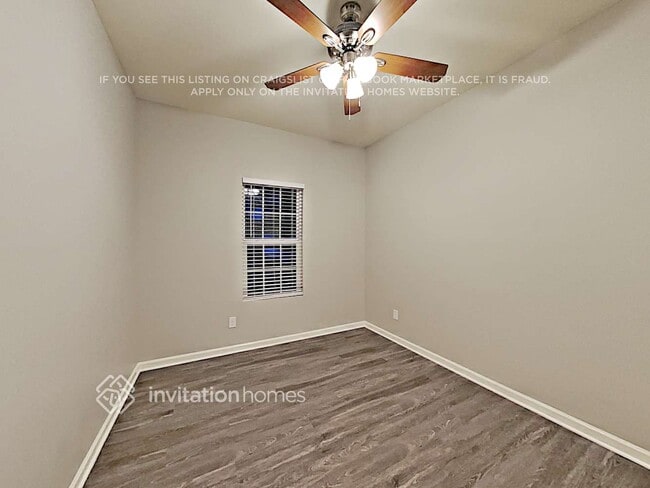 Building Photo - 6302 Sydney Mae Ln