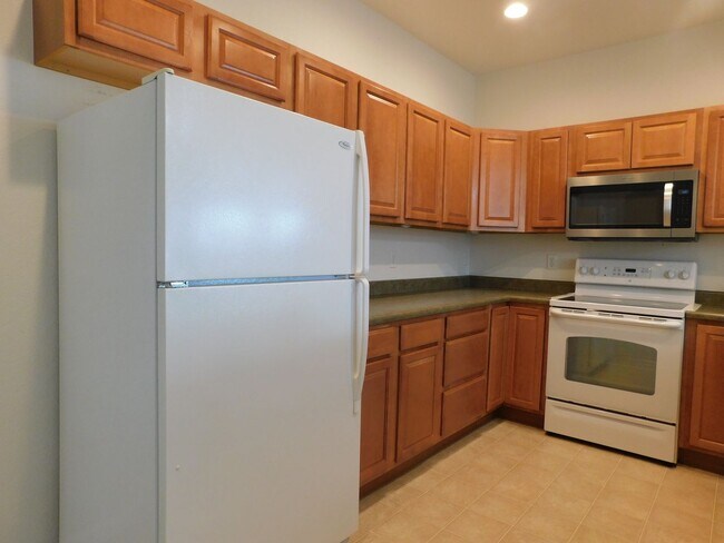 Building Photo - 2464 Thunder Mountain Drive