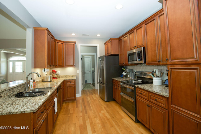 Building Photo - 69 Quail Hollow