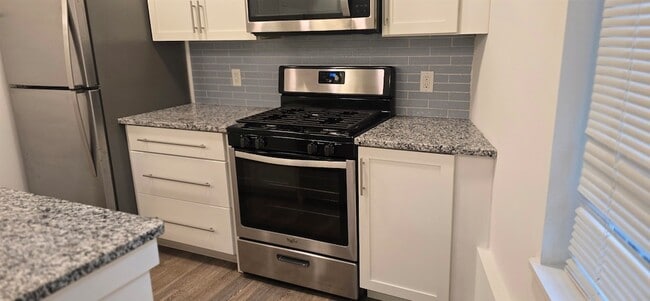 Building Photo - 61 Virginia Ave