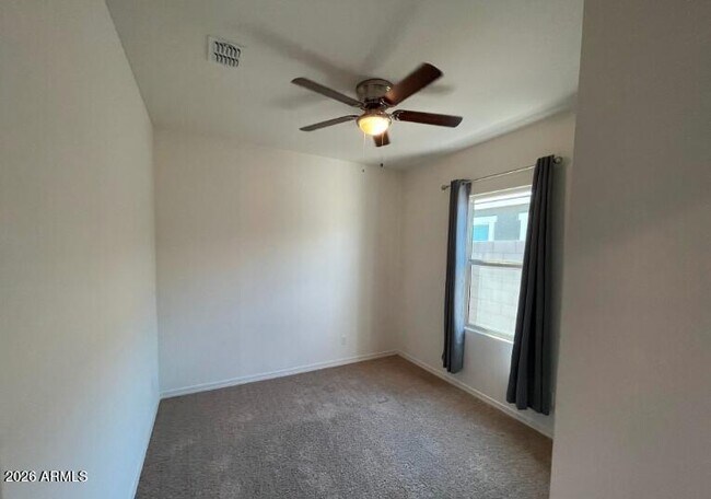 Building Photo - 19577 W Palo Verde Dr