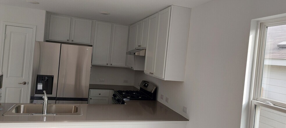 Building Photo - 10111 Kersey Ml