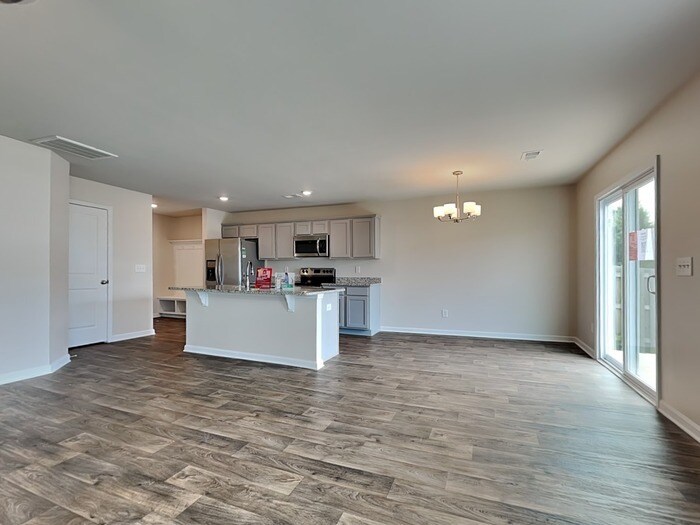 Building Photo - 27 Blue Fescue Way