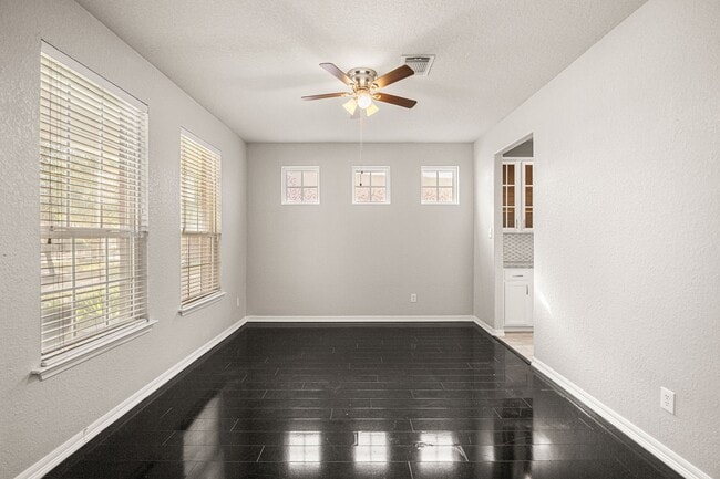 Building Photo - 21018 Oakley Hill Ct