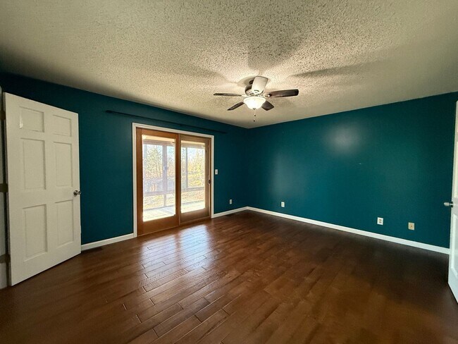 Building Photo - 3 Bedroom 3 Bathroom Home in Kingsport, TN