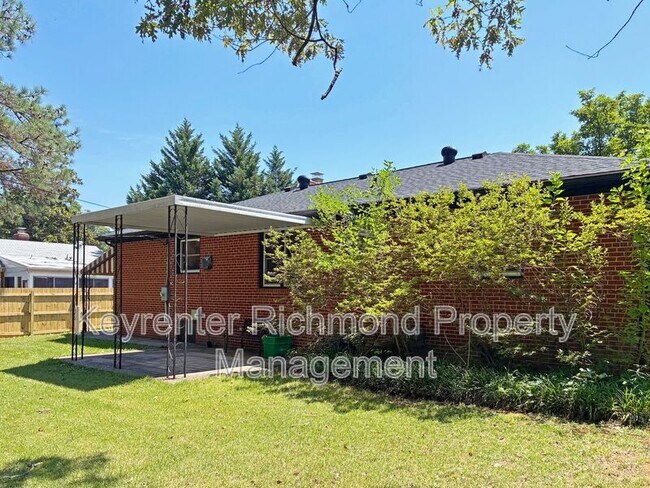 Building Photo - 2802 Dancer Rd