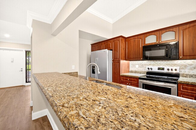 Building Photo - 921 NW 122nd Terrace