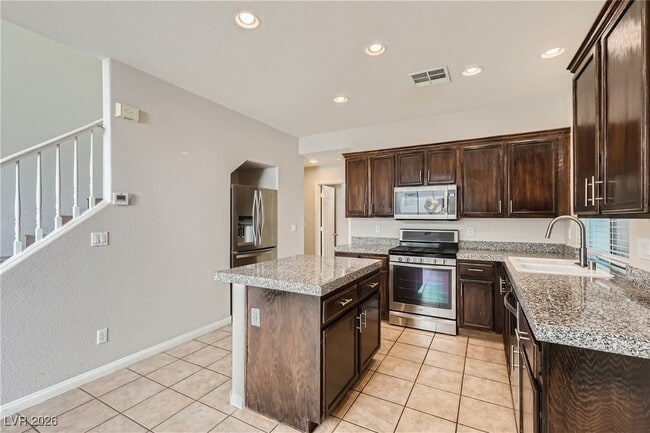 Building Photo - 7677 Alexander Hills St