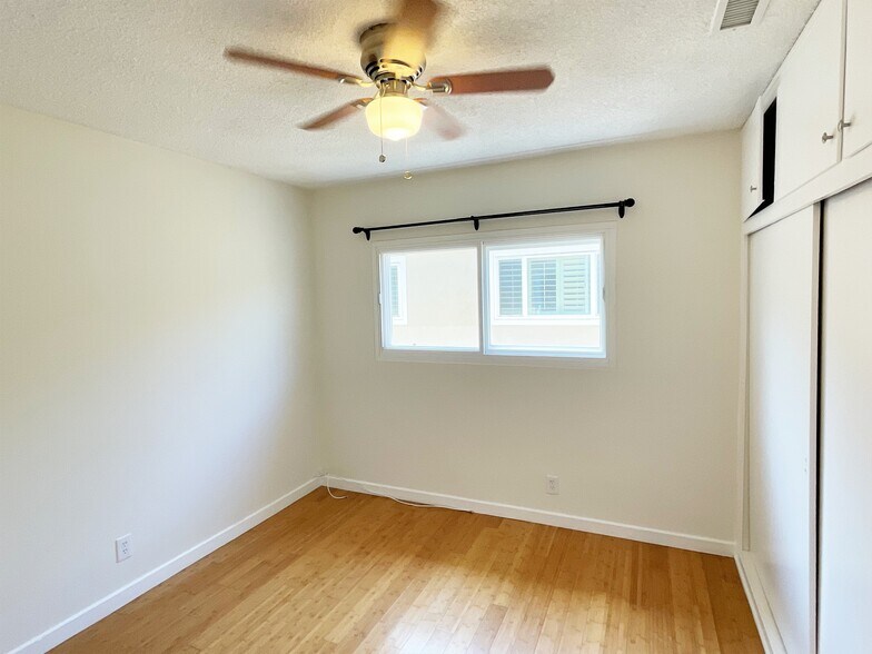 Bdrm - 8302 Pershing Dr