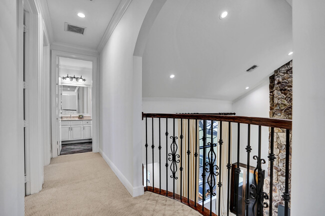 Building Photo - 9210 Equus Cir