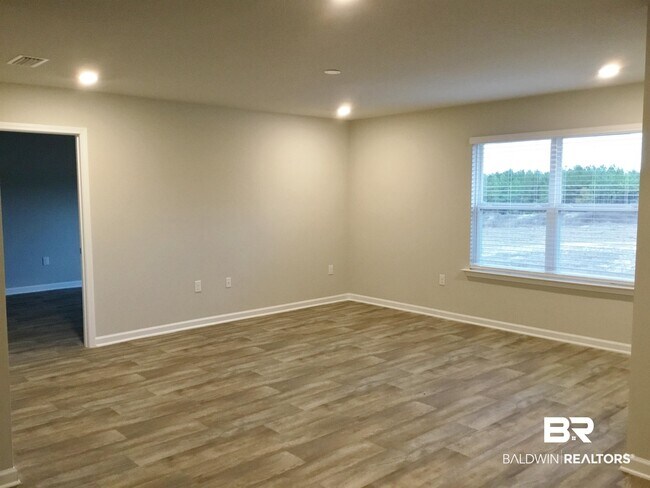 Building Photo - 10551 Brodick Lp