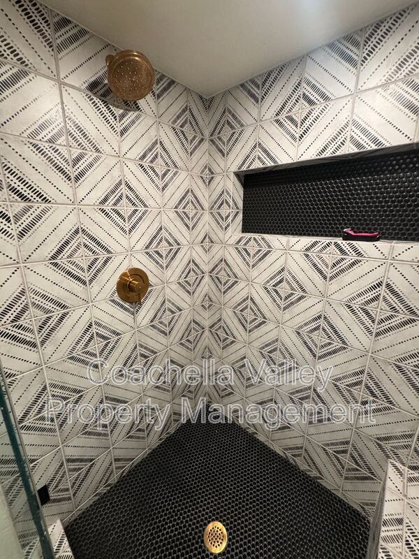 Building Photo - 77739 Woodhaven Dr S