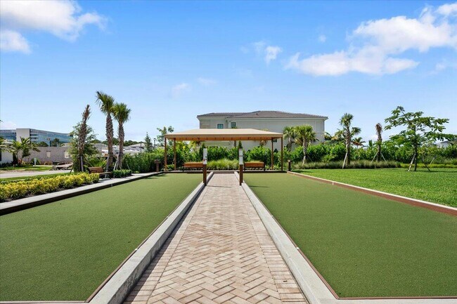 Building Photo - 13710 Artisan Cir