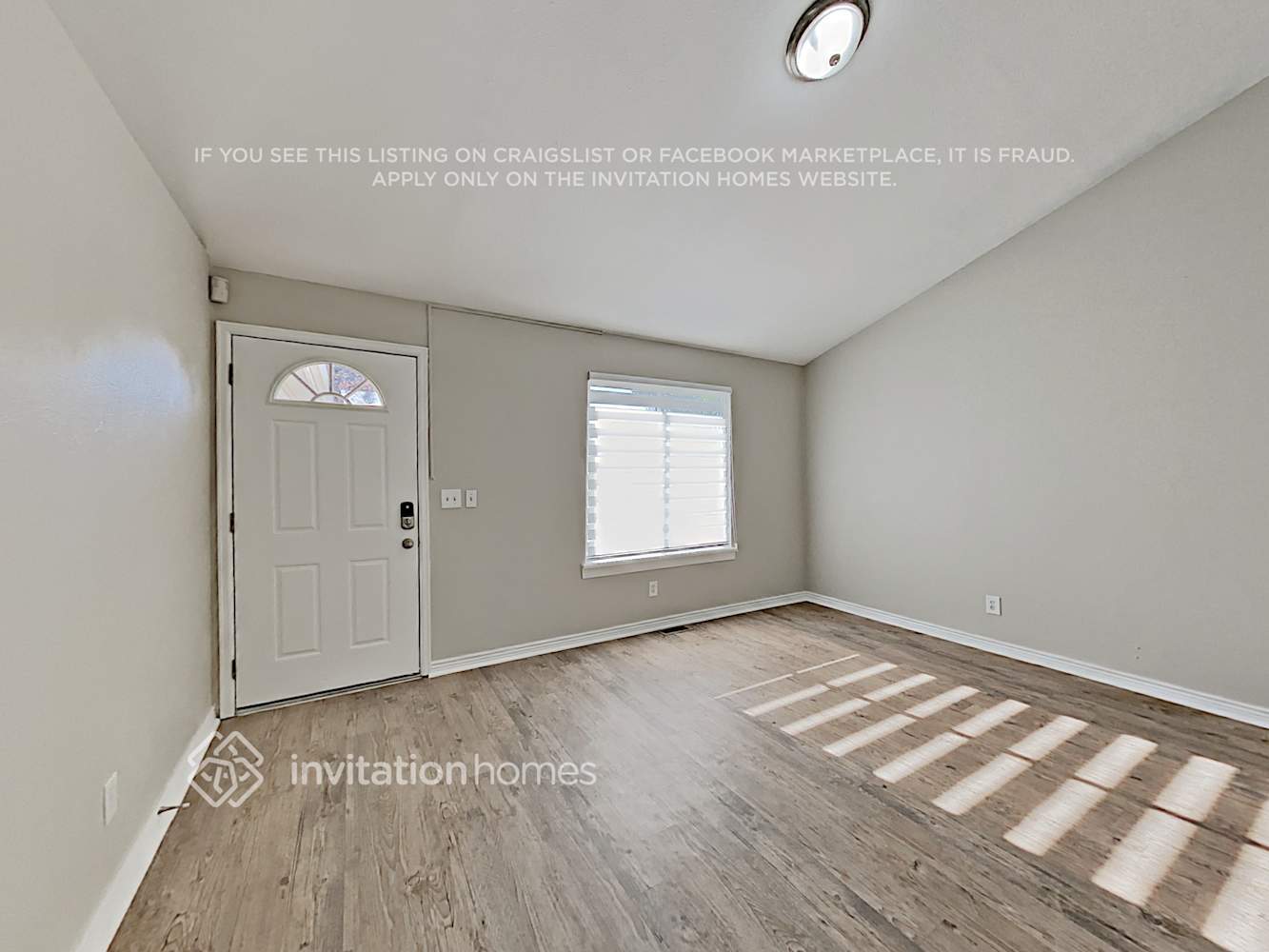 Building Photo - 3869 S Uravan St