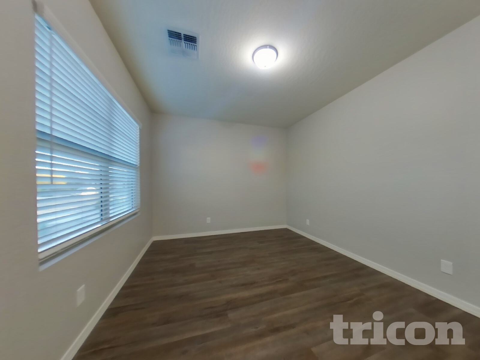 Building Photo - 4521 W Saddlebush Way