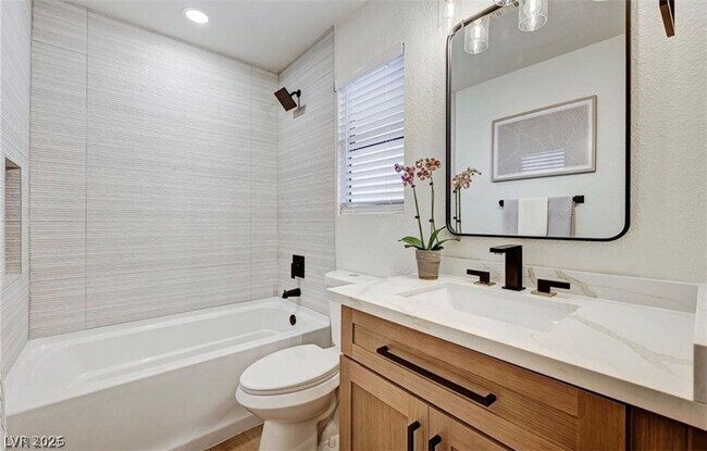 Building Photo - 3948 N Cobble Creek Ct