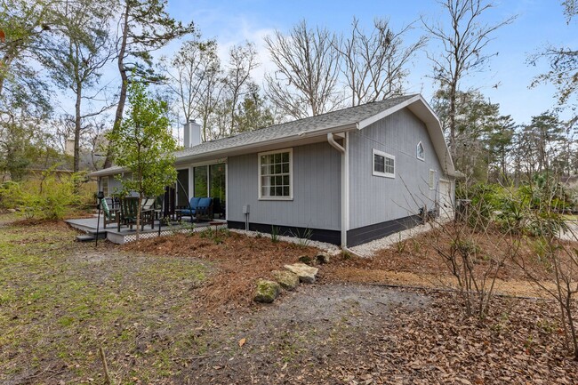 Building Photo - Charming 4-Bedroom Home in Blues Creek – A...