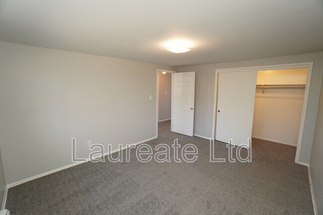 Building Photo - 5985 Yukon St