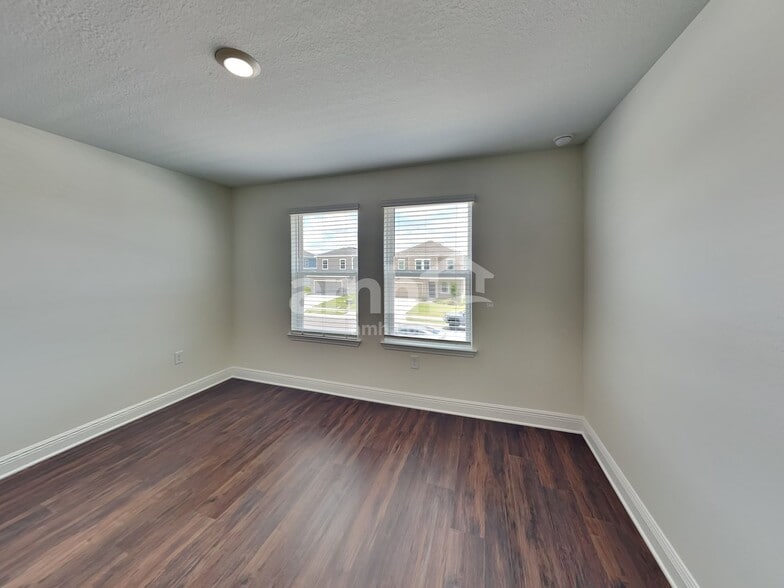 Building Photo - 14511 Cedar Trunk Ter