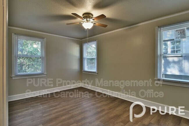 Building Photo - 1512 Carter St