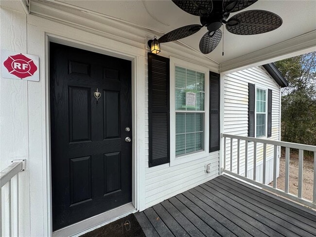 Building Photo - 3217 Old Tampa Hwy