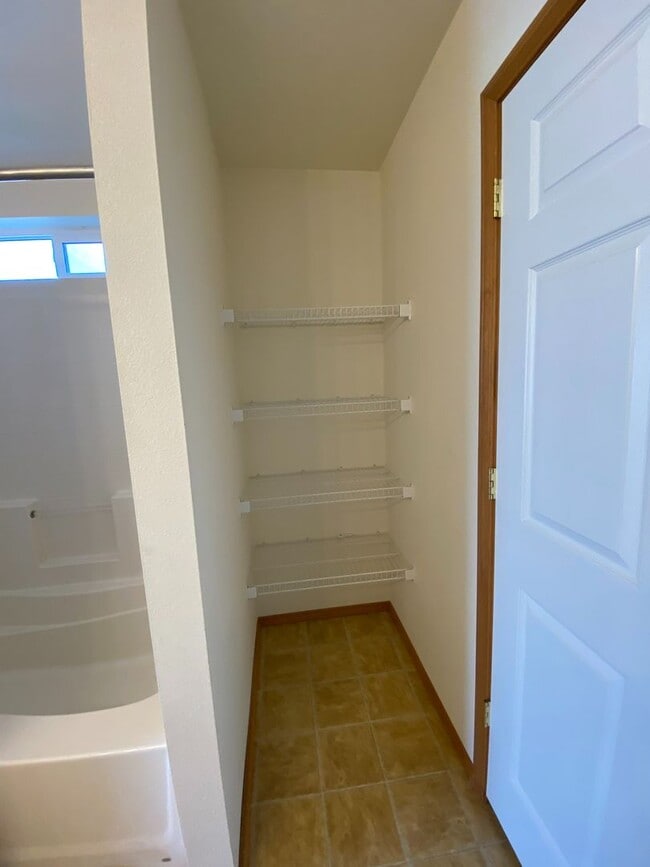 Building Photo - 8004 Chehalis Dr
