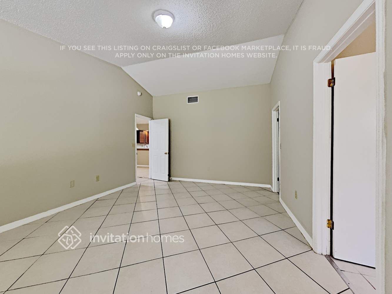 Building Photo - 952 Delano Ct