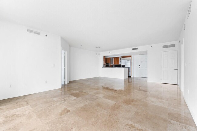 Building Photo - 1819 SE 17th St