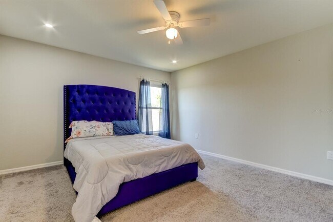 Building Photo - 6738 Hanworth Ln