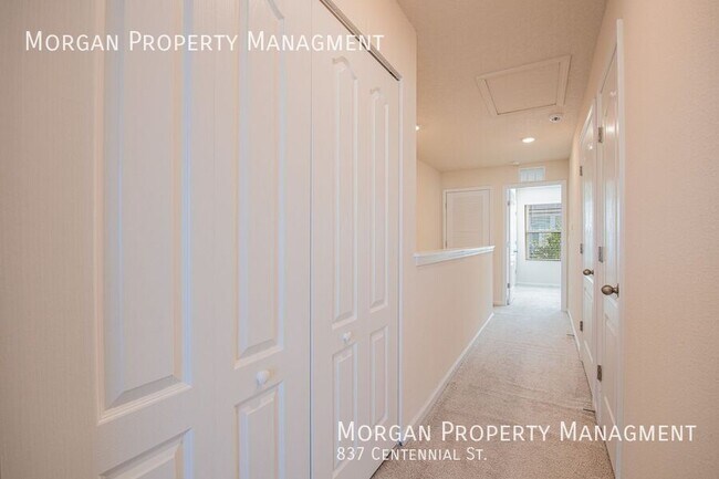 Building Photo - 837 Centennial St