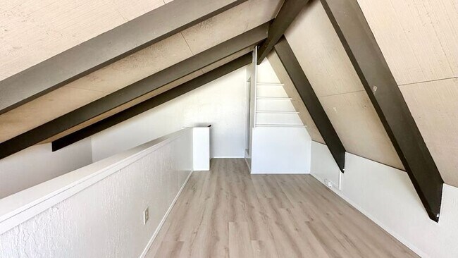 Building Photo - 94-451-451 Keaoopua St