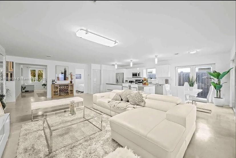 Building Photo - 3427 Frow Ave