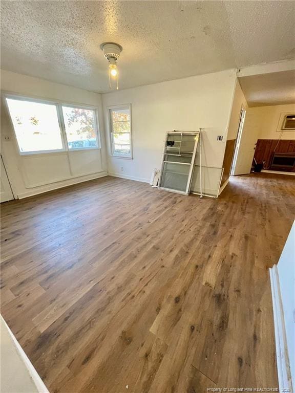 Building Photo - 502 Spring Ave