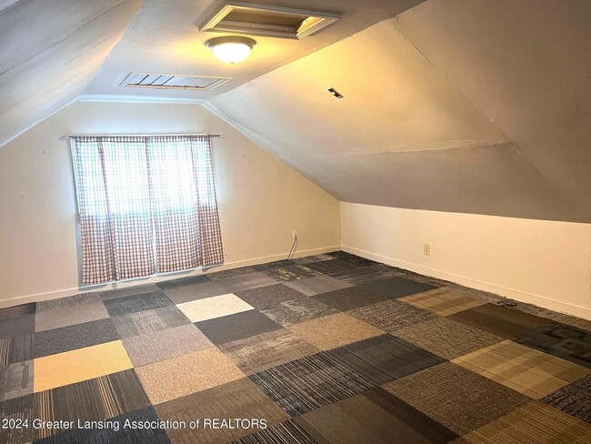 Bedroom 1 - 318 N Francis Ave