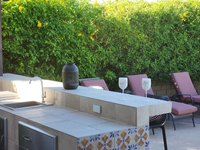 Building Photo - 84644 Pavone Way